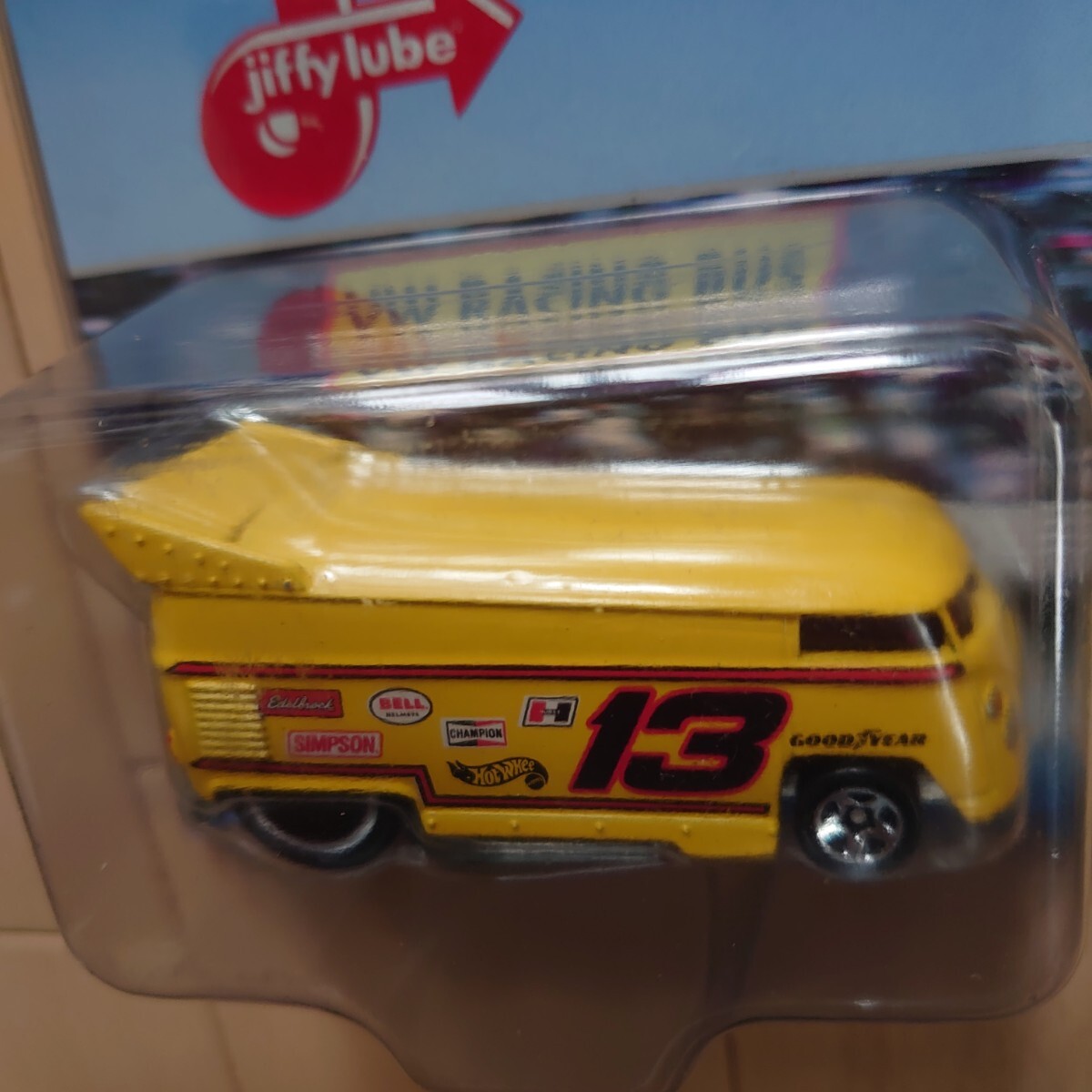 ホットウィール HOT WHEELS ミニカー jiffy lube Volkswagen Bus フォルクスワーゲンバス_画像2