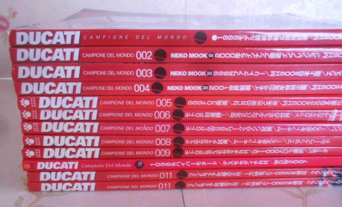 9G☆/DUCATI CAMPIONE DEL MONDO ドゥカティ 12冊セット/(ダブり有り)/バイク雑誌の画像2