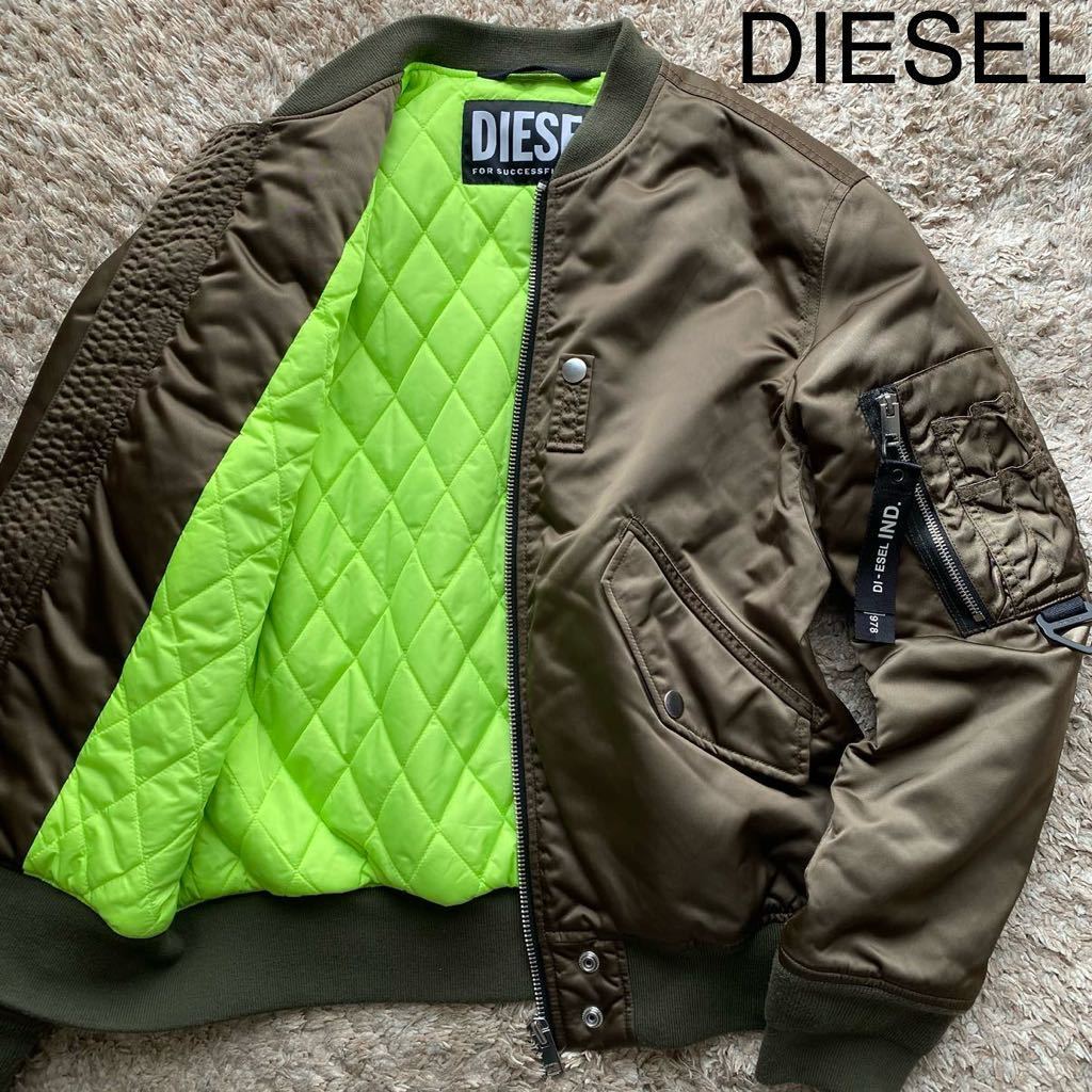 極美品/M-L相当●DIESEL ディーゼル　フライトジャケット　ボンバー MA-1 ブルゾン 背面デザイン　裏地 蛍光色　袖チャーム　カーキ　_画像1