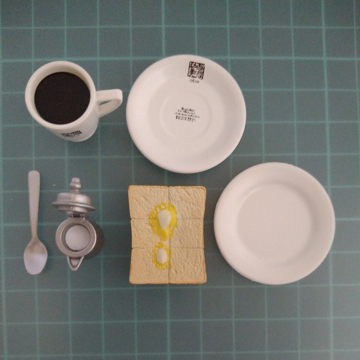 純喫茶ミニチュアコレクション　ホットコーヒー　トースト　ガチャ　フィギュア_画像2