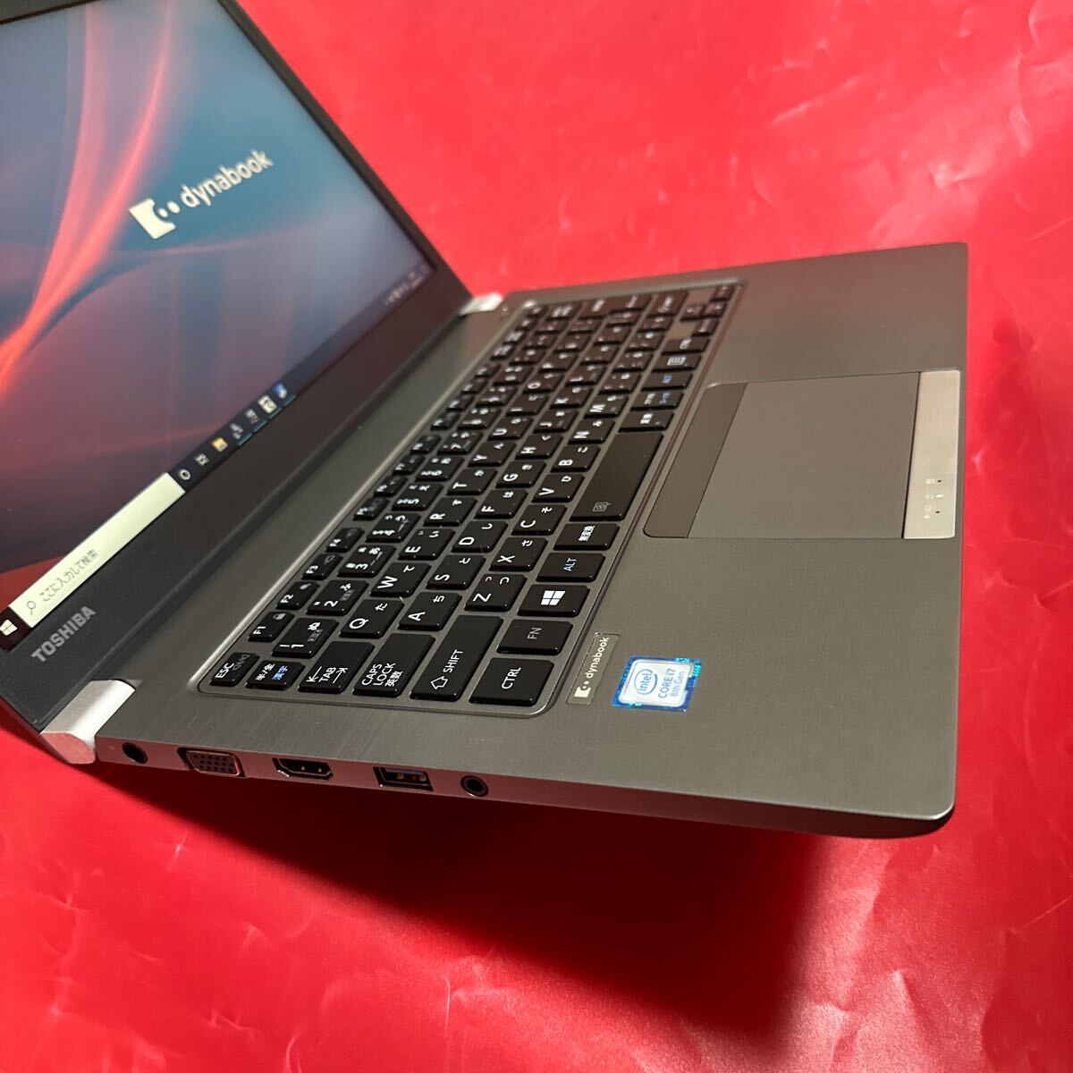 難 ハイスペックCore i7搭載！Dynabook R63/DN i7-8550U メモリ8GB SSD256GB 13.3インチHD 無線LAN WEBカメラ SK2403-40の画像5