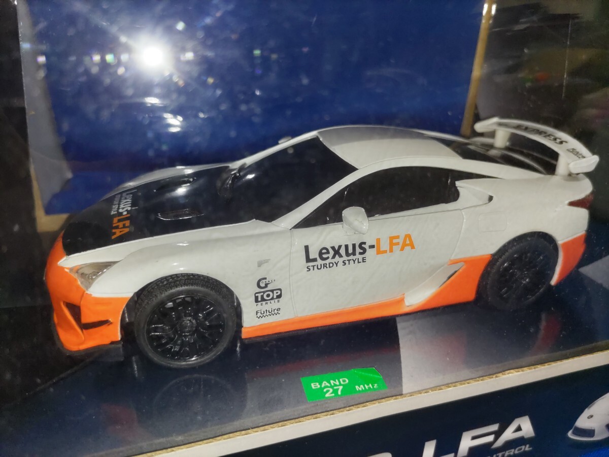 即決価格 【未開封品】LEXUS ラジコン フルファンクション ラジコンカー スポーツカー 自動車 車 同梱可能_画像4