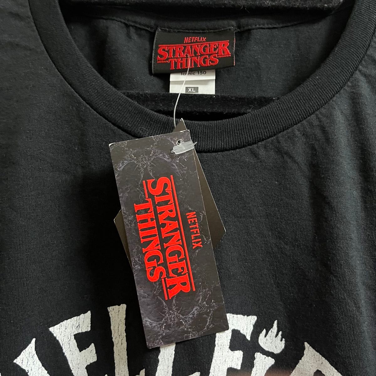 STRANGER THINGS ストレンジャーシングス Tシャツ  半袖 ブラック 黒 プリント XL