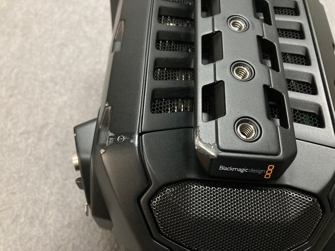 【Blackmagic Design】Blackmagic URSA Broadcast ブラックマジックデザイン 現状品 中古デジタルビデオカメラ_画像10