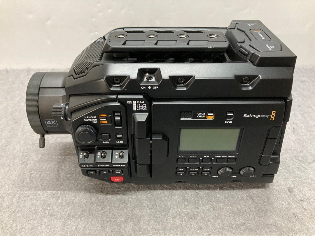 【Blackmagic Design】Blackmagic URSA Broadcast ブラックマジックデザイン 現状品 中古デジタルビデオカメラ_画像2