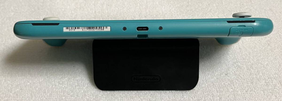 任天堂　NINTENDO Switch ニンテンドースイッチライト ターコイズ 本体のみ　オマケSDカード付き