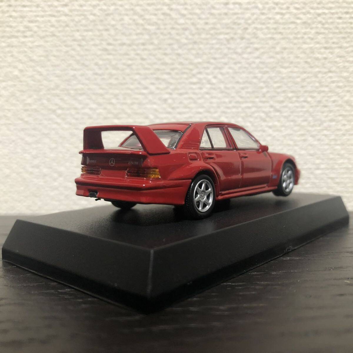 京商 1/64 Mercedes-Benz Typ 190E 2.5-16 Evolution II Red/メルセデスベンツ タイプ 190E 2.5-16 エボリューション II 赤 レッドの画像3