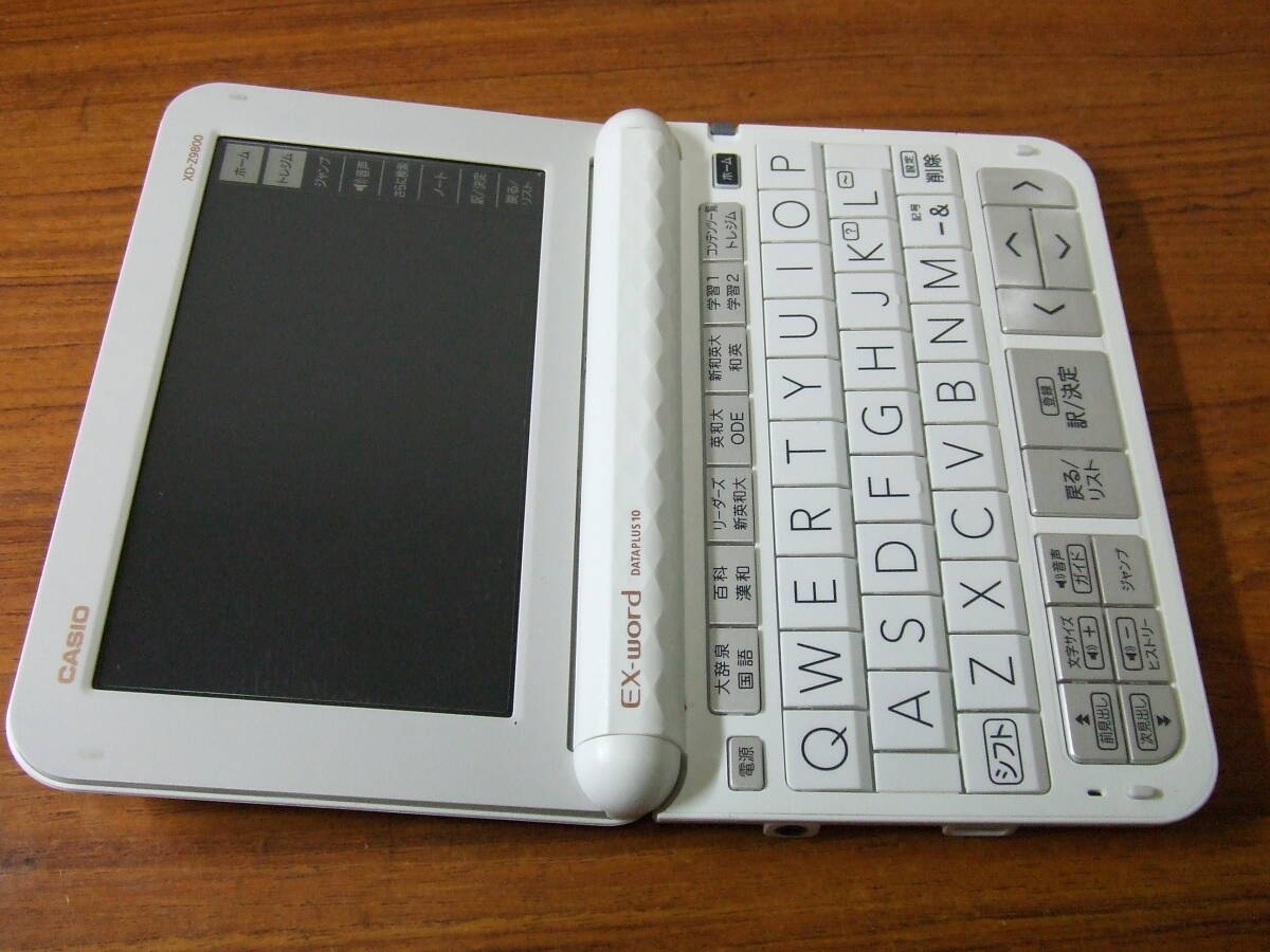 h647 CASIO カシオ 電子辞書 EX-word XD-Z9800 英語モデル 本体 中古　_画像5