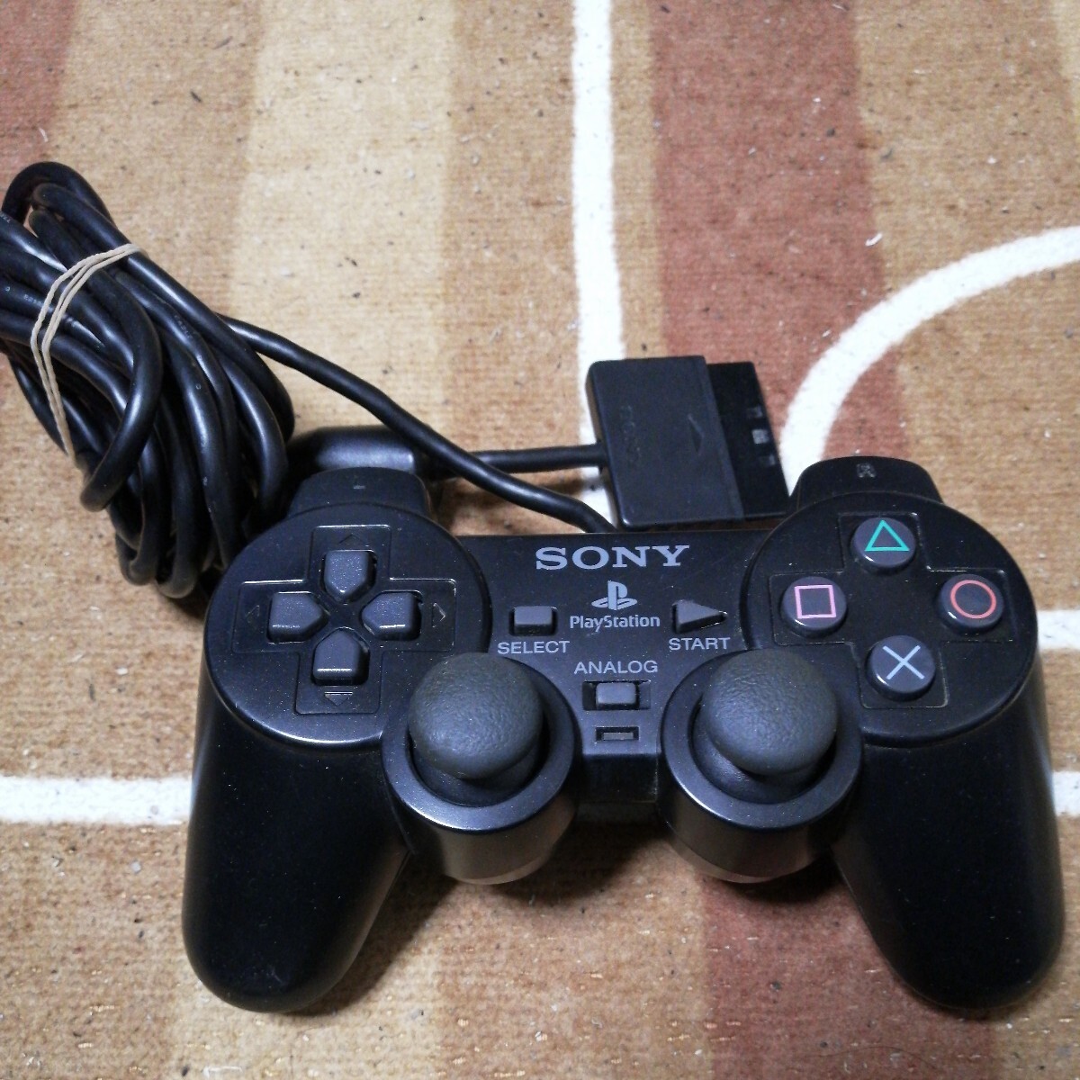 動作確認済　純正品 PS2 コントローラー デュアル ショック 2 アナログコントローラー　DUALSHOCK2 ブラック 　SCPH-10010 PlayStation2_画像1