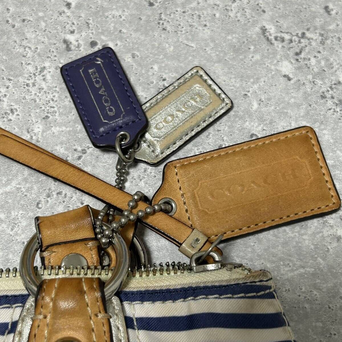 COACH コーチ キャンバストートバッグ 布バッグ　キャンバスバッグ　マザーズバッグ　ロゴ入り　白　大きめ　A4入る_画像6