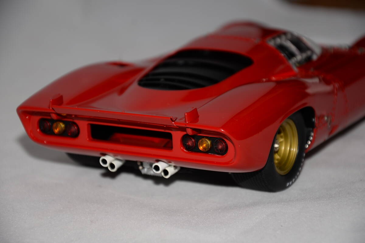 CMC 1/18 FERRARI 312P BERLINETTA 1969 M-096の画像4