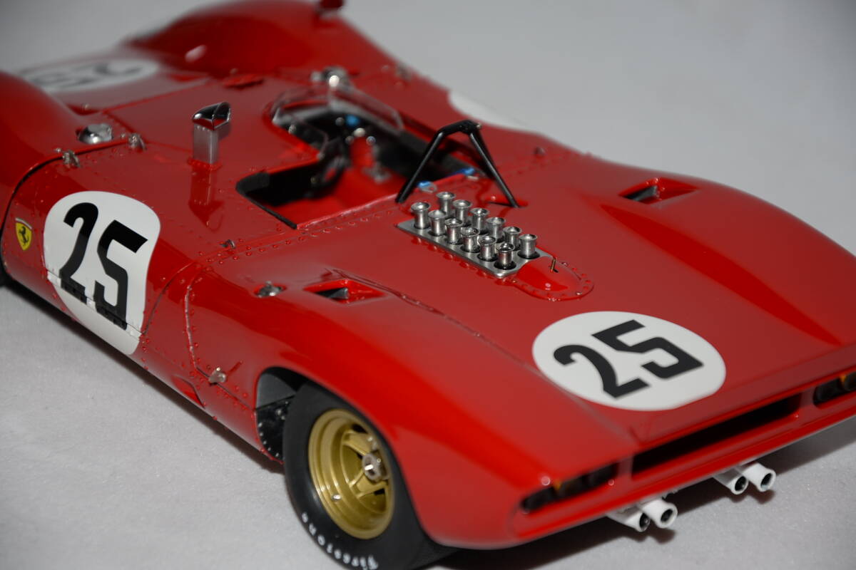 CMC 1/18 FERRARI 312P SPYDER 1969 M-095の画像6