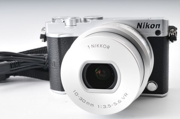 [極美品] Nikon 1 J5 10-30mm