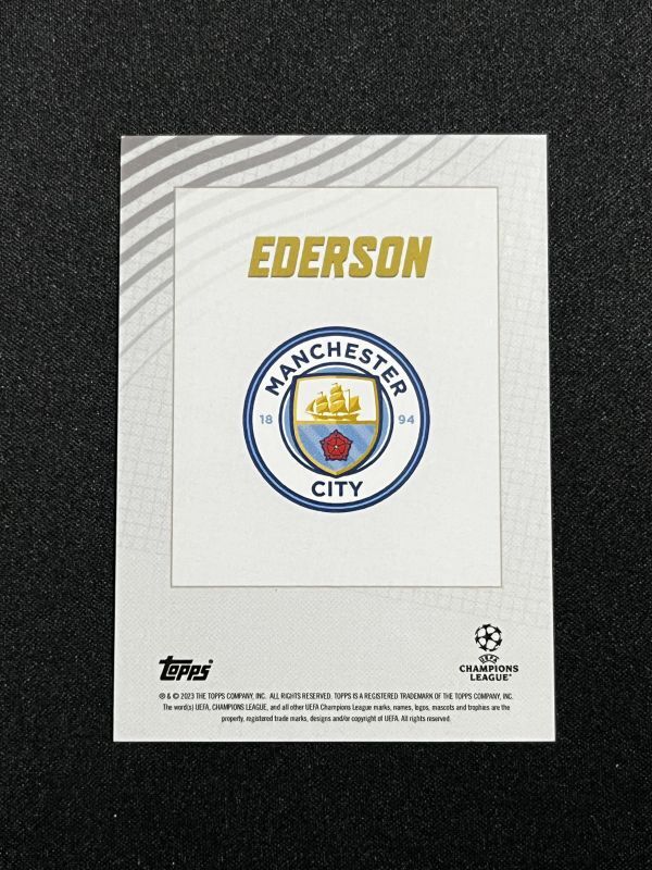【99枚限定】 Ederson 直筆サインカード 2022-23 Topps Gold X Dan Leydon UEFA Holo Auto Manchester City エデルソン_画像2