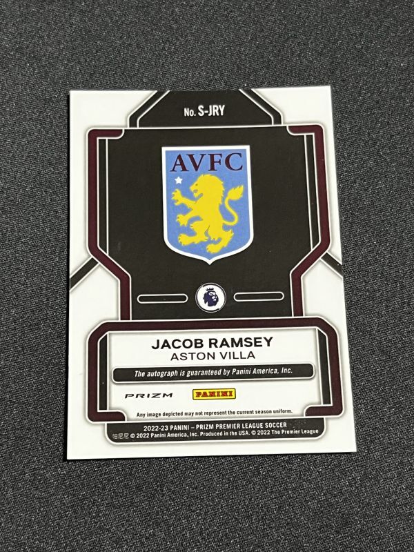Jacob Ramsey 直筆サインカード 2022−23 Panini Prizm Premier League Red Stars Prizm Auto ジェイコブ・ラムジー Aston Villaの画像2