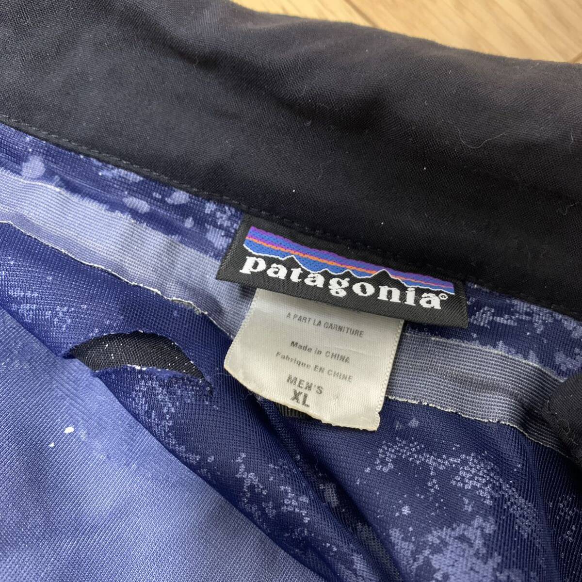 【訳あり パタゴニア ナイロンジャケット 】ブラック XL patagonia コート パーカー アノラック フーディ ダウン フリース ノースフェイス_画像8