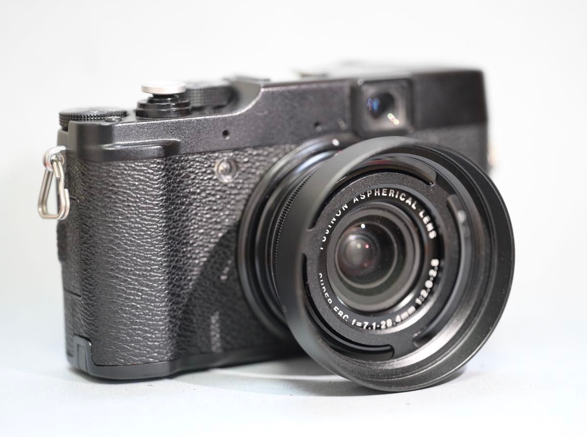 FUJIFILM X10 ブラック コンパクトデジタルカメラ カメラ FUJIFILM X10 ブラック コンパクトデジタルカメラ カメラ