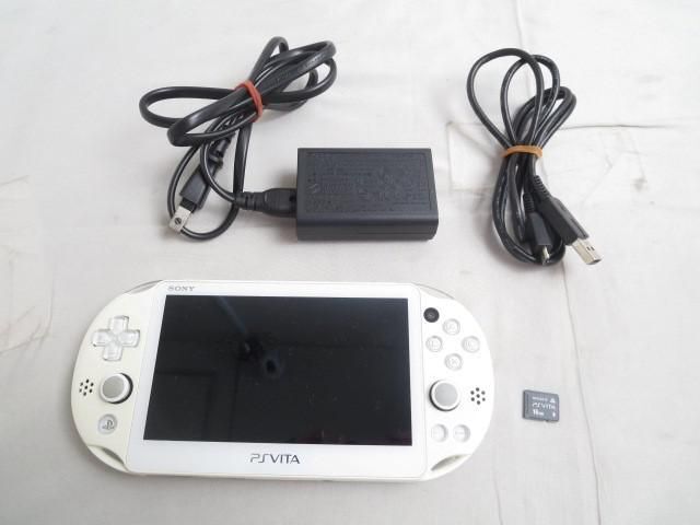 【同梱可】中古品 ゲーム PS Vita 本体 PCH-2000 ホワイト 動作品 メモリーカード 16GB 充電器付き_画像1