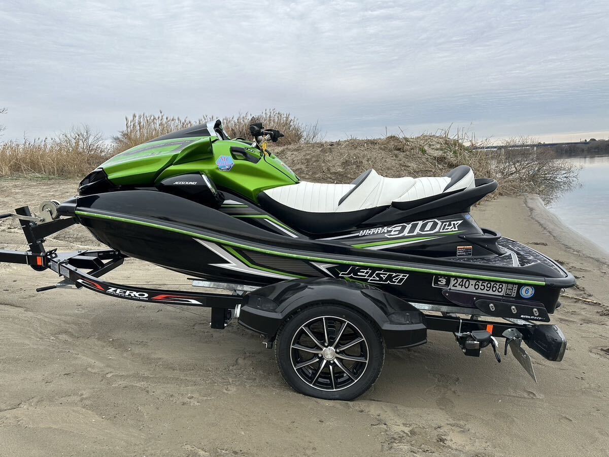 Kawasaki ULTRA310LX 2015年モデル　アワー45 船検あり ジェットスキー ウルトラ KAWSAKI YAMAHA SEADOO_画像3