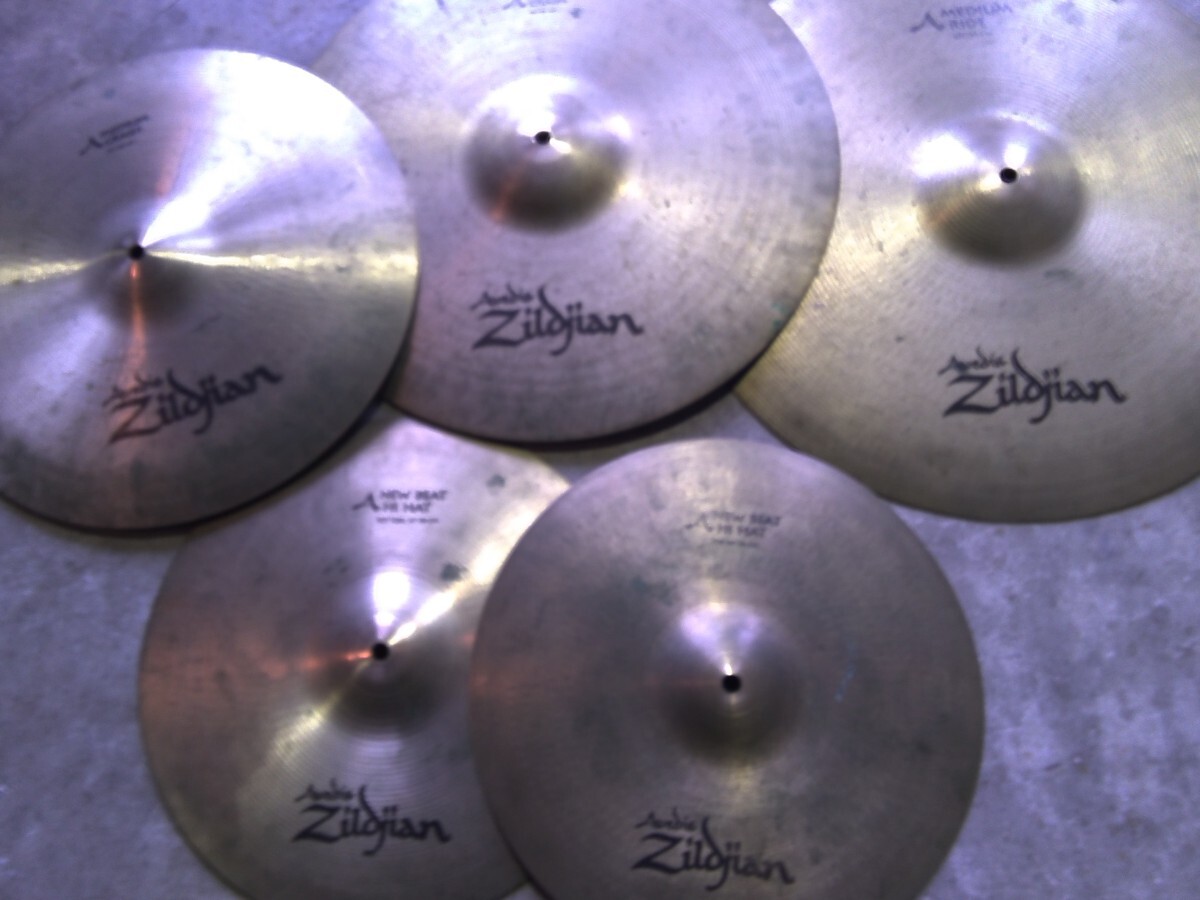 *ジルジャン シンバル Avedis Zildjian 5枚セット 中古 の画像1