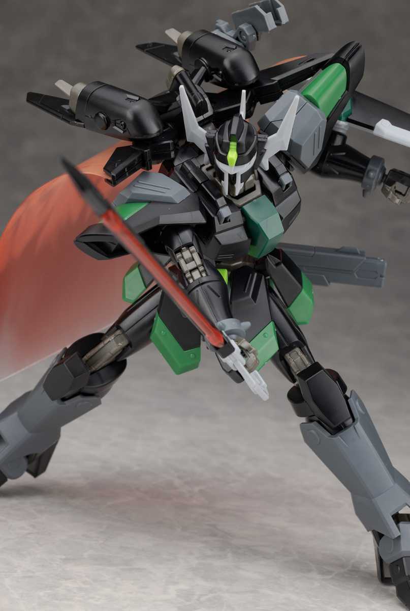 組立済ガンプラ「1/144 HGブラックナイトスコードルドラ」完成品　(「機動戦士ガンダムSEED DESTINY」より) 現在入手困難品_画像5