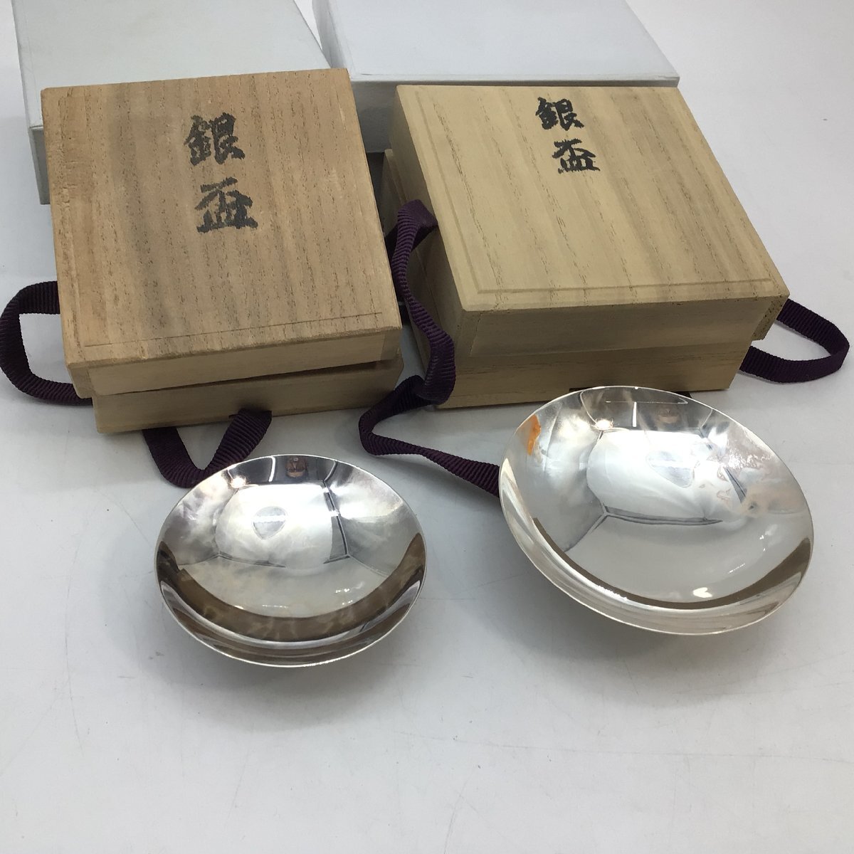 Yahoo!オークション - 2572 【純銀】 銀杯 2個セット 73.8g 杯 Yahoo!オークション - 2572 【純銀】 銀杯 2個セット 73.8g 杯