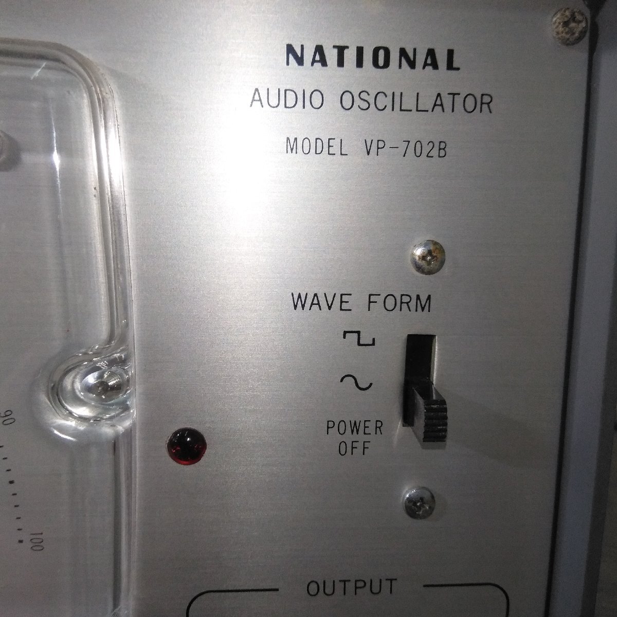 2672 【通電確認済】National ナショナル VP-702B 低周波発振器 オーディオオシレーター 現状品の画像4
