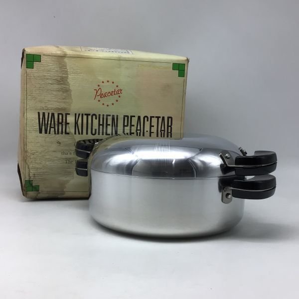 1239【美品】Peacetar ALL-PURPOSE PAN 22㎝ 最高級 アルミ製 鋳物 万能調理鍋 両手鍋