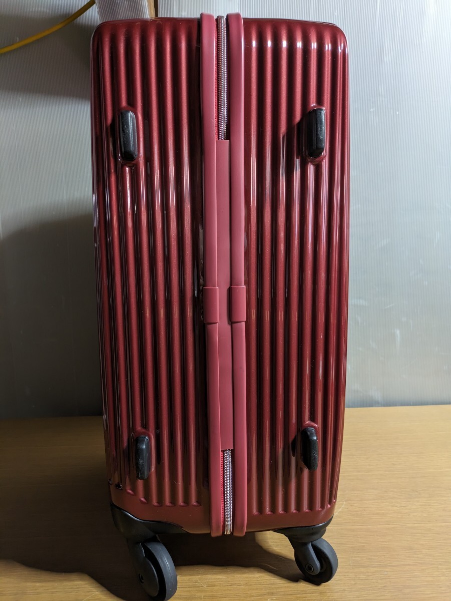 H0308.3 AERO LIGHT エアロライト スーツケース 中古 キャリーケース 旅行バッグ トランク メタリックレッド 幅43cm×高さ62cm 厚み24cmの画像5