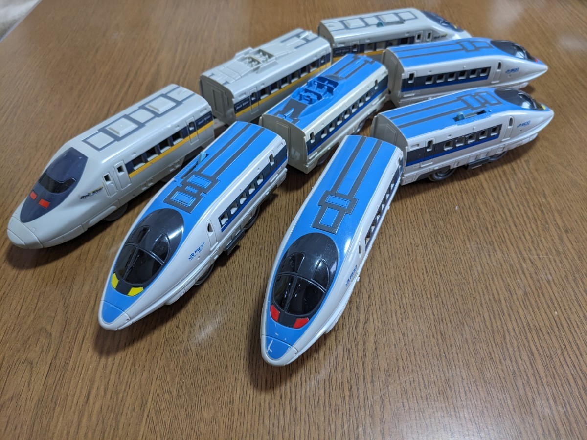 USED プラレール TOMY 700系 ひかりレールスター 500系 JR西日本 山陽新幹線　簡易動作確認済み JR500 WEST JAPAN_画像1