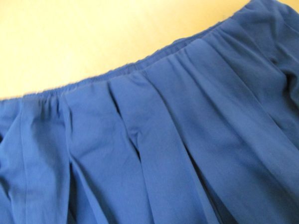 (56618)a.v.v standard　アーヴェヴェ　レディース　タック　フレア　スカート　ブルー　M　美品_USED