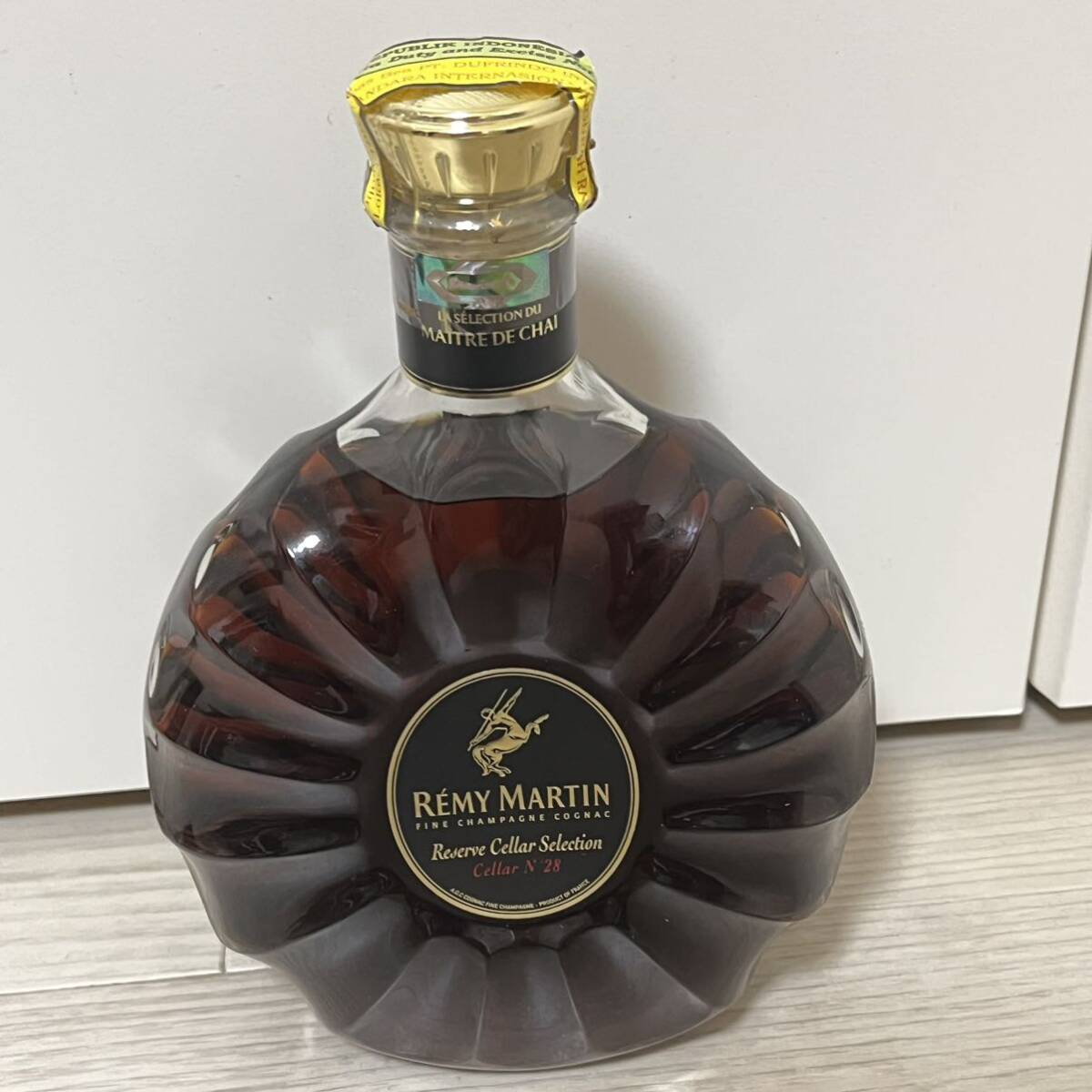 REMY MARTIN レミーマルタン Reserve Celler Selection No.28 1,000ml 40%_画像1