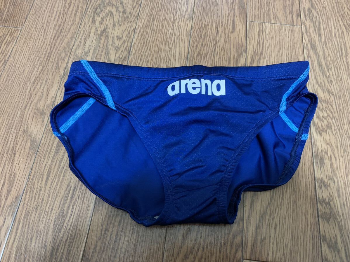 【中古】arena アリーナ 競泳水着 競パン Vパン fina承認 ARN-1023M サイズO ブーメラン 男子競泳水着 の画像1