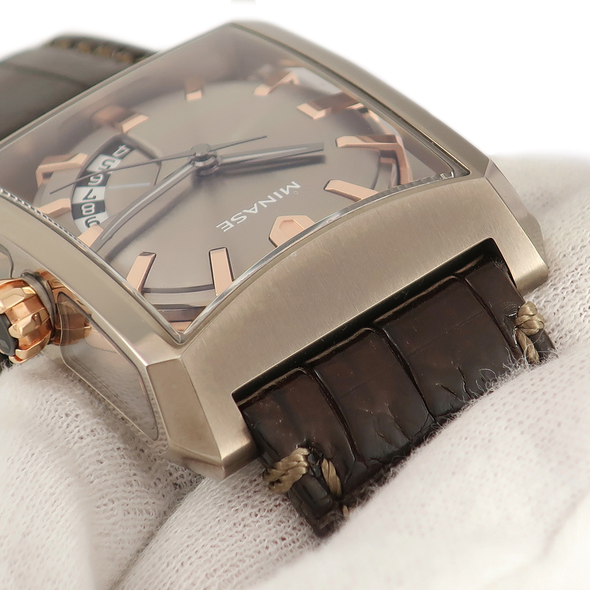 【3年保証】 ミナセ HiZ ファイブウィンドウズ VM03-L01BD 角型 スケルトン 5面ガラス MORE構造 自動巻き メンズ 腕時計_画像5