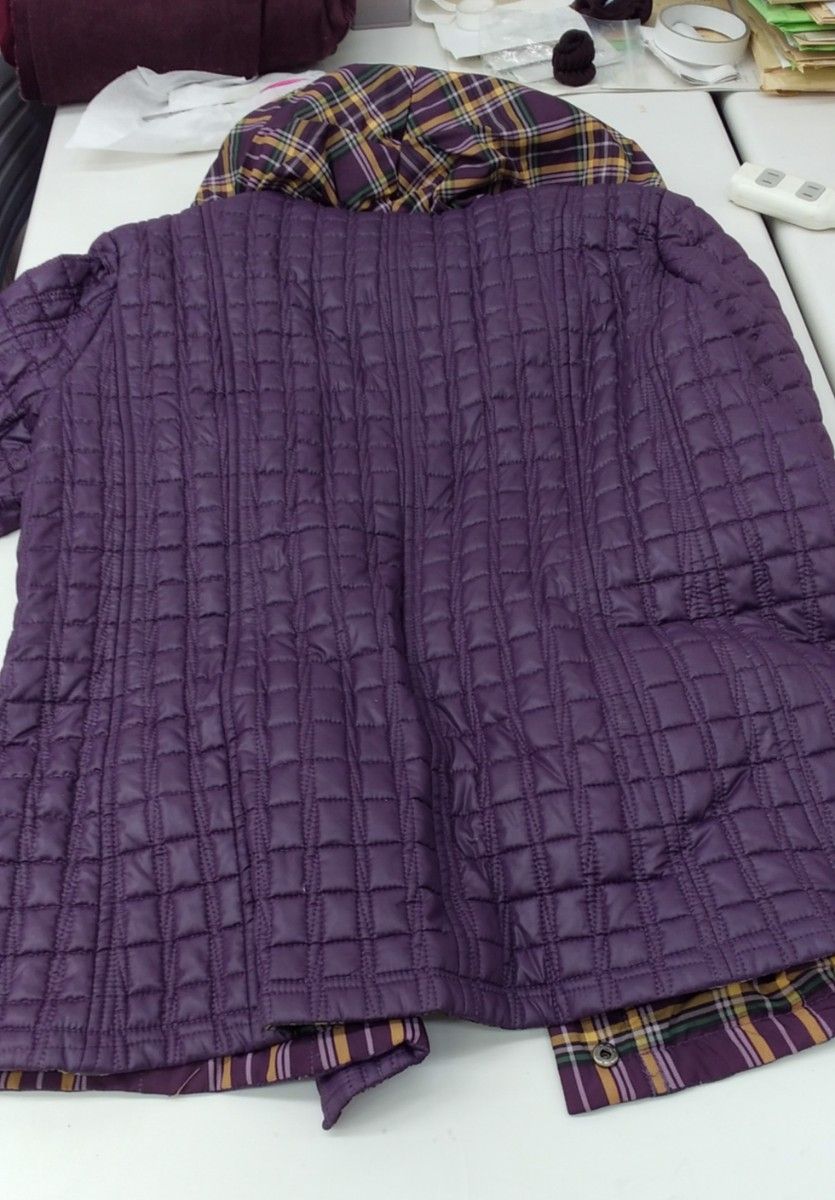 レディースダウンジャケット（Sサイズ、紫、ナイロン）