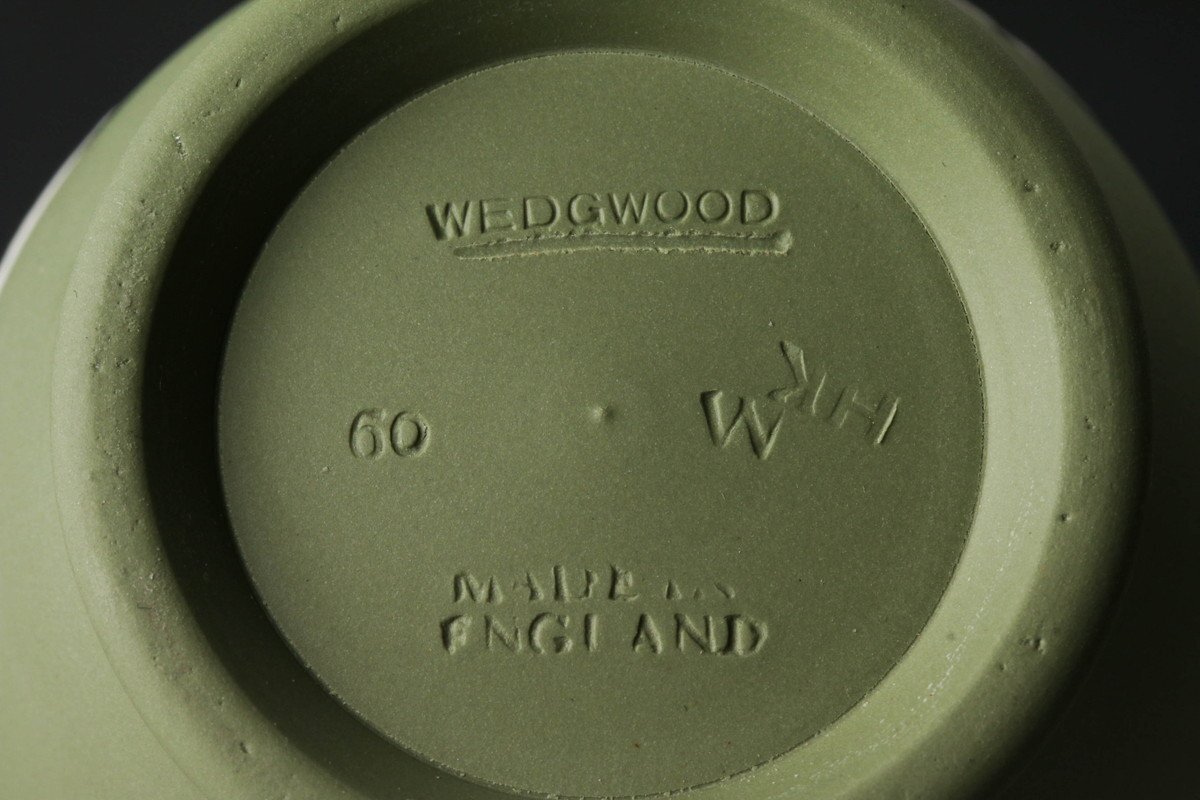 【佳香】WEDGWOOD ウェッジウッド ジャスパー 一輪挿し 花瓶 飾壷 二客 本物保証_画像9
