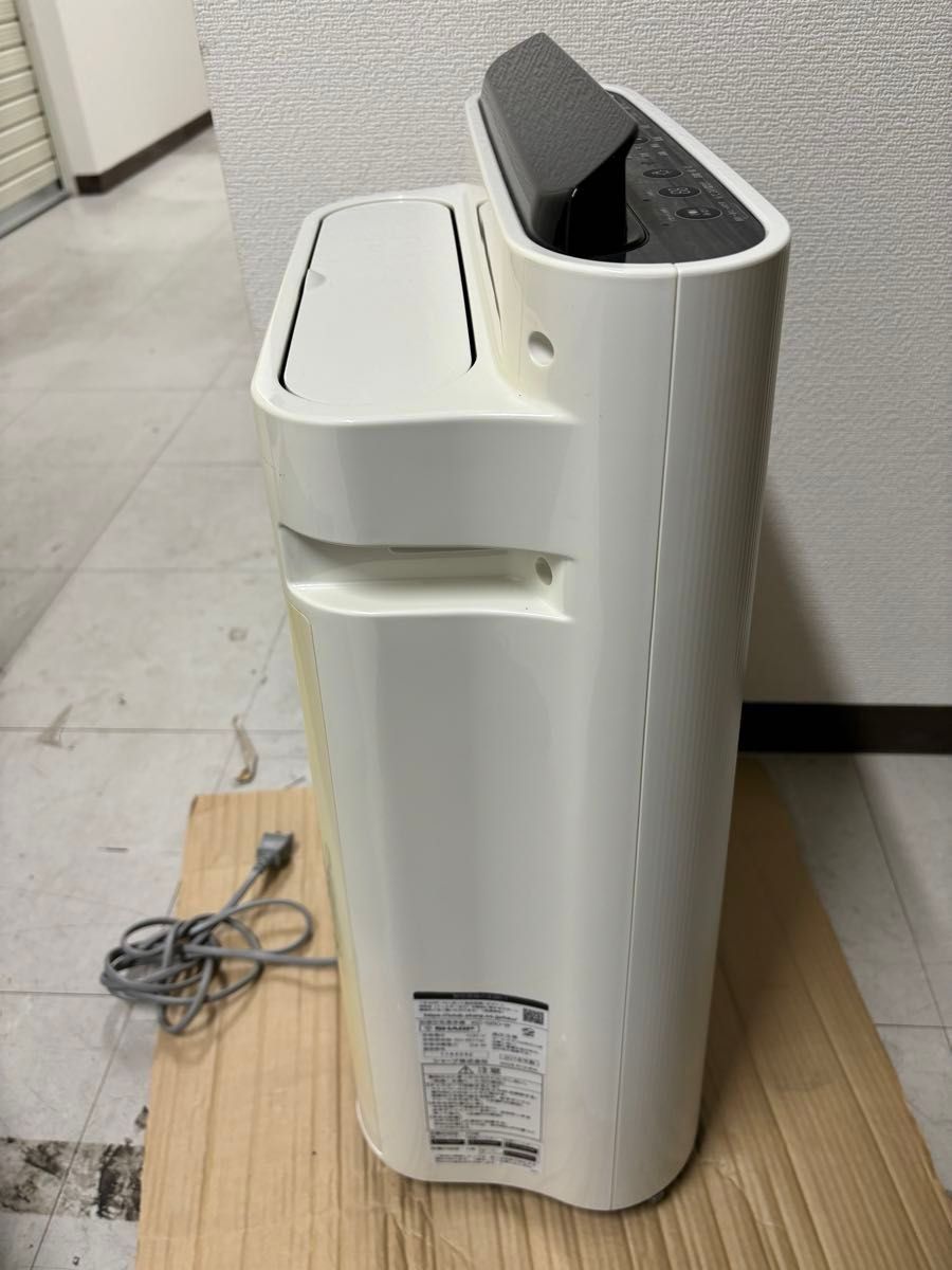 SHARP シャープ プラズマクラスター 空気清浄機 加湿器 KC-G50-W SHARP シャープ プラズマクラスター 空気清浄機 加湿器 KC-G50-W