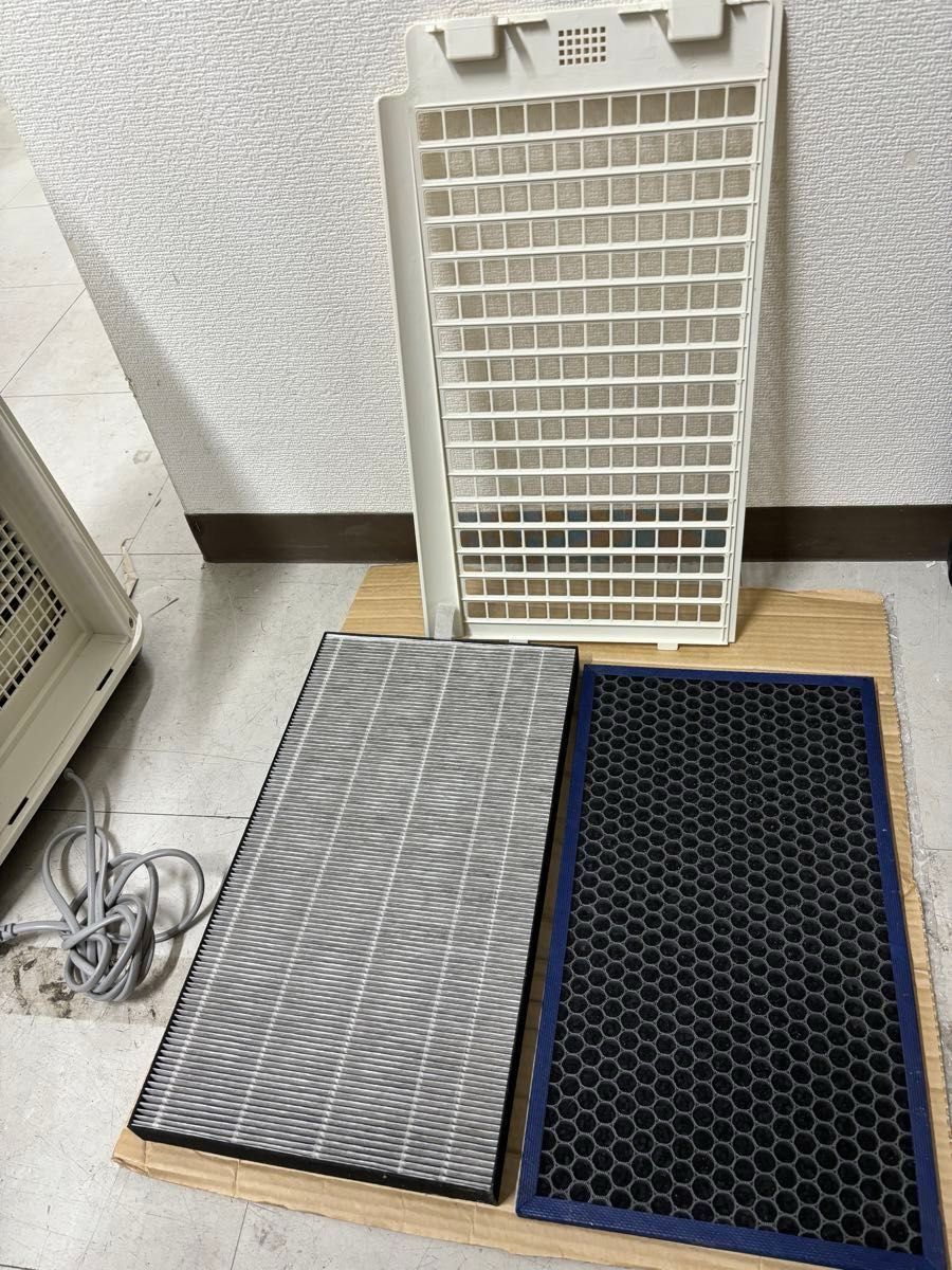 SHARP シャープ プラズマクラスター 空気清浄機 加湿器 KC-G50-W SHARP シャープ プラズマクラスター 空気清浄機 加湿器 KC-G50-W
