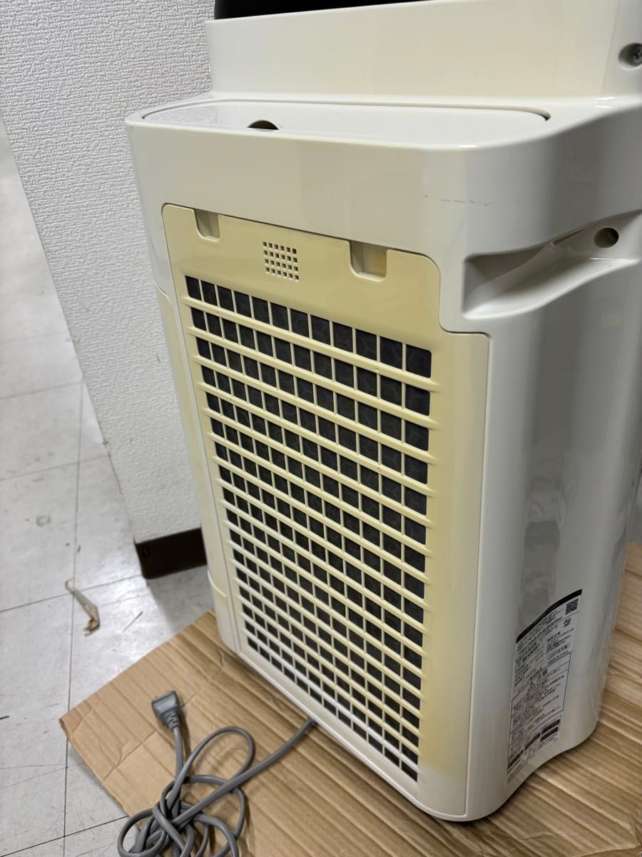 SHARP シャープ プラズマクラスター 空気清浄機 加湿器 KC-G50-W SHARP シャープ プラズマクラスター 空気清浄機 加湿器 KC-G50-W