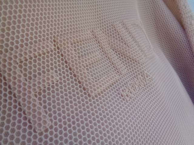  Fendi очень красивый товар * FF Zucca сетка материалы. длинный рукав футболка бежевый розовый 