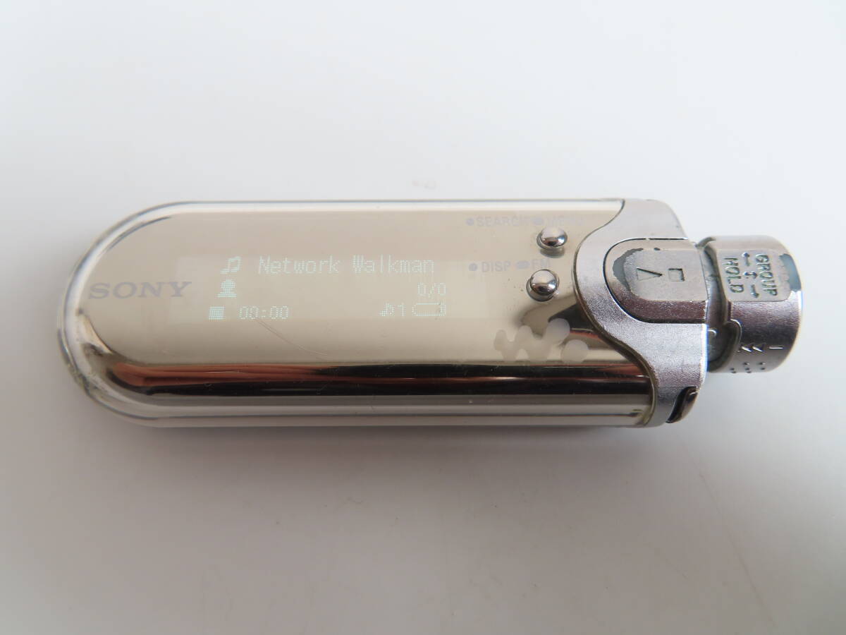 SONY WALKMAN Eシリーズ NW-E505 512MB シルバー_画像1