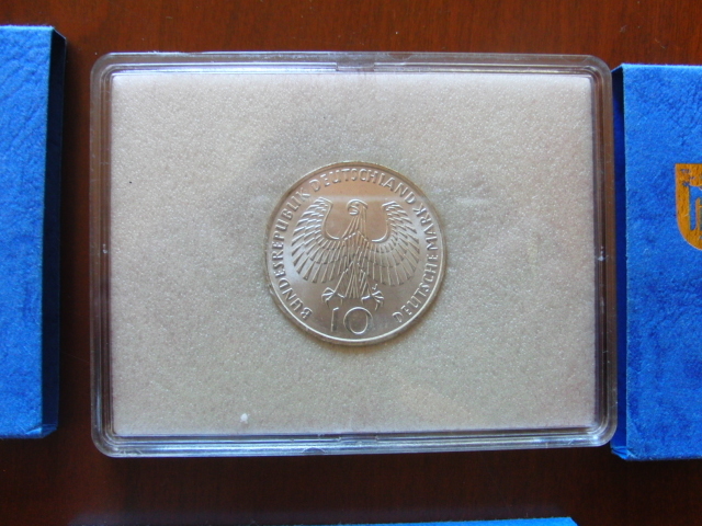 1972年ミュンヘンオリンピック　ドイツ10マルク記念硬貨　3枚セット_画像4
