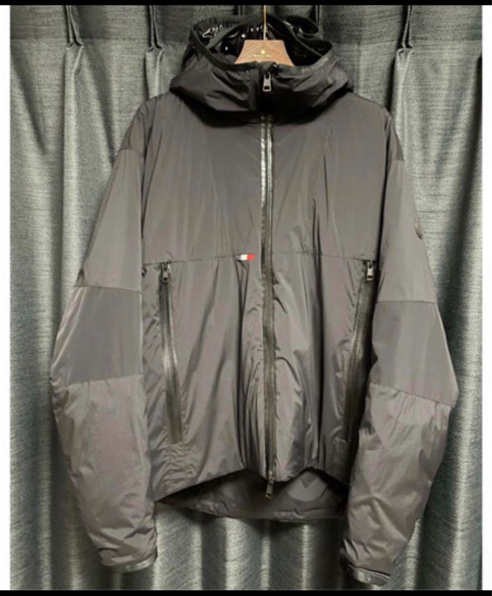 タグ有り　モンクレール　MONCLER GODLEY ダウンジャケットフーディブラックロゴ　 JACKET GIUBBOTTO