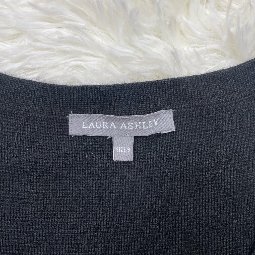 １円～　A-6　60　LAURA ASHLEY　ローラアシュレイ　ニットワンピース　ワンピース　ノースリーブ　ブラック　サイズ9　ウール_画像3