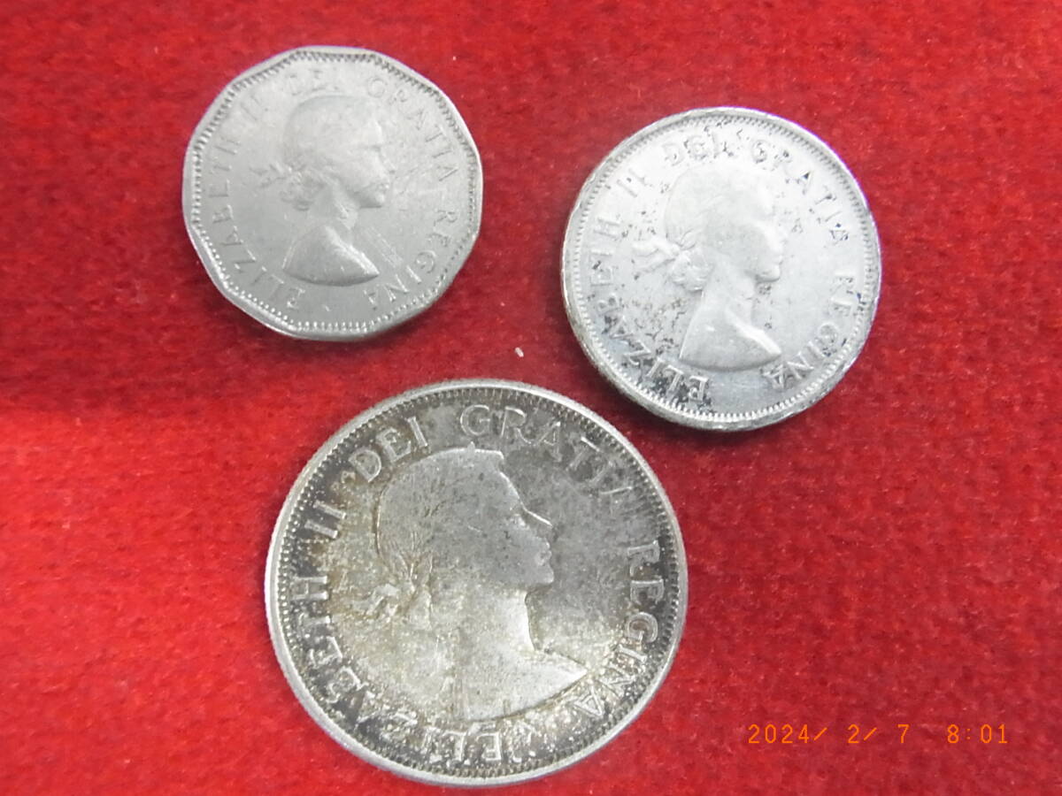 １９６３年　カナダ　エリザベス２世５０セント銀貨など_画像1