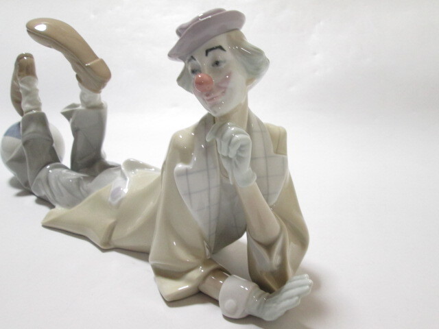 [mr2 HN8153] LLADRO リヤドロ 道化師 ピエロ フィギュリン 陶人形 陶器 人形 _画像3