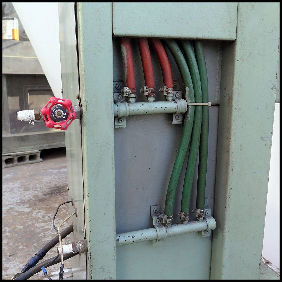 □ダイデン 35kVA 空圧式スポット溶接機 SL-AJS35-400形 □ダイデン 35kVA 空圧式スポット溶接機 SL-AJS35-400形