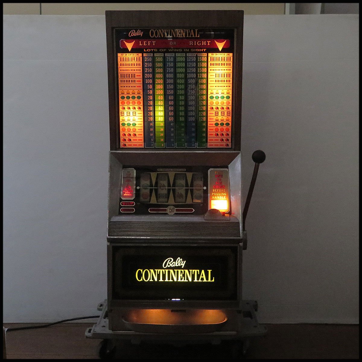 Yahoo!オークション - B-1) BALLY スロットマシン CONTINENTAL Yahoo!オークション - B-1) BALLY スロットマシン CONTINENTAL