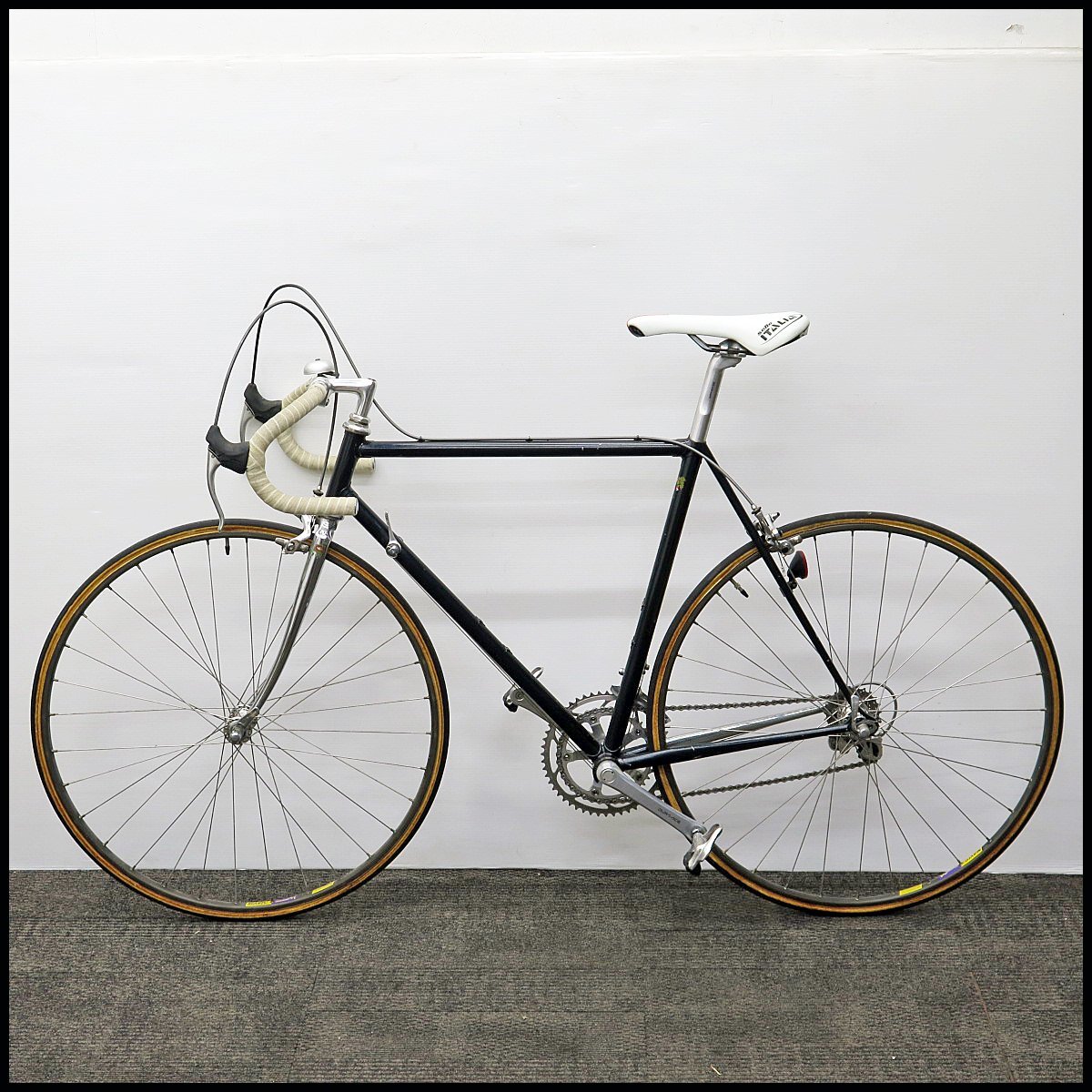 △Z3) ロードバイク フレームサイズ550mm 18段変速 自転車 △Z3) ロードバイク フレームサイズ550mm 18段変速 自転車