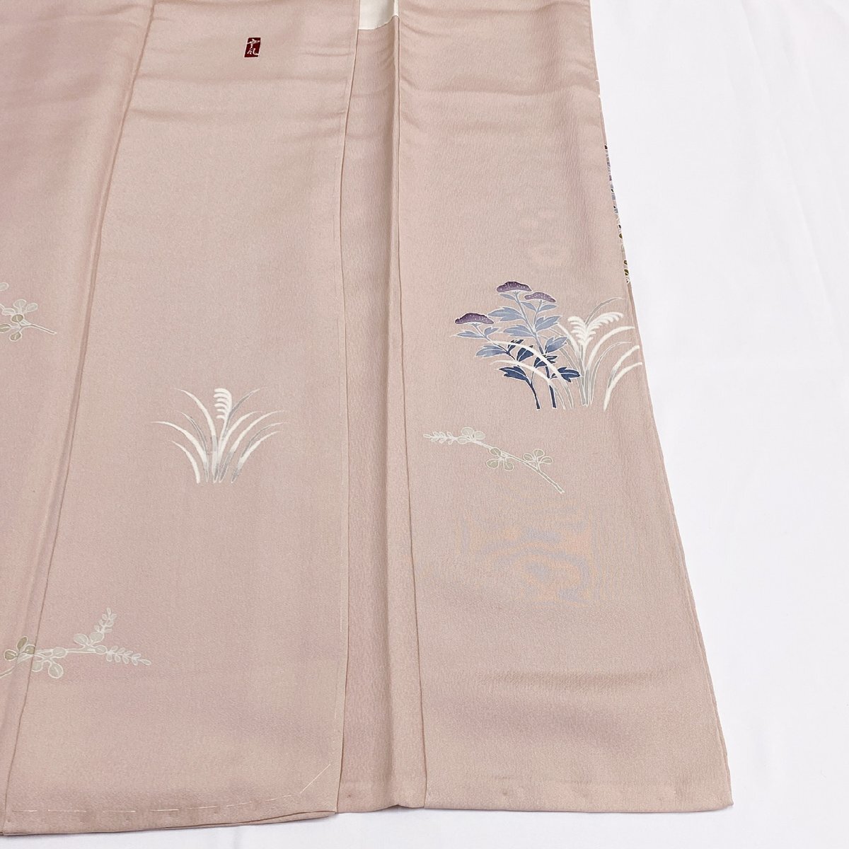 着物月花　作家物　友禅　刺繍　品のある花　訪問着　未使用品　正絹　共八掛　一つ紋　ki1024_画像8
